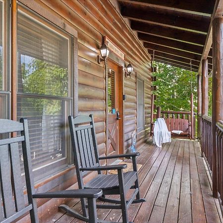 Sleepy Willow Cabin Sevierville Ngoại thất bức ảnh